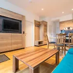 Zum Stollhofer