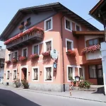 Zum Stollhofer Inn 3*