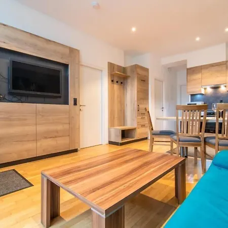 宾馆 盖斯特苏姆斯陶好福酒店 因青