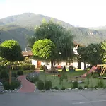 Zum Stollhofer 3*