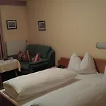 Zum Stollhofer